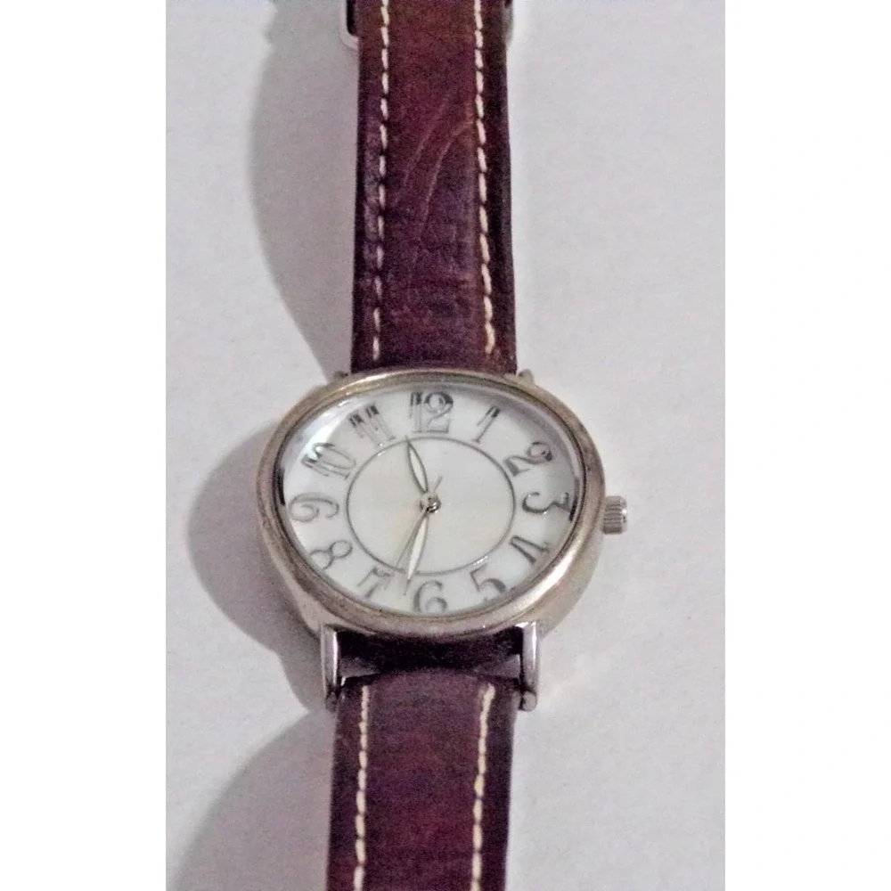 Calvin Hill ? Wristwatch Pearl Face Silver Accents Brown Suede 7
